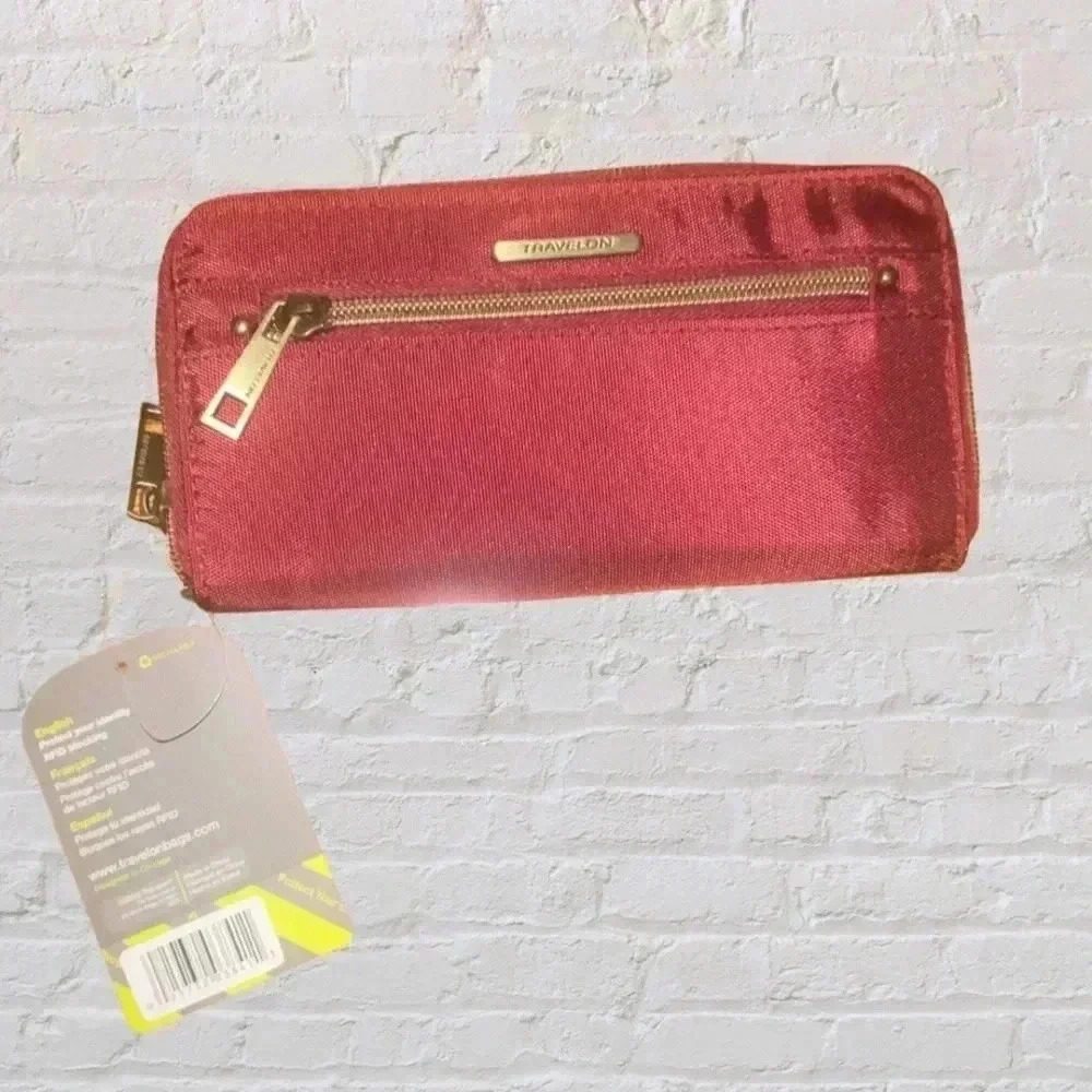 Travelon Wallet
